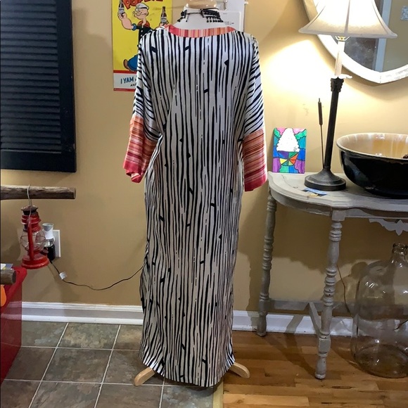 Oscar De la Renta kimono - Picture 4 of 5